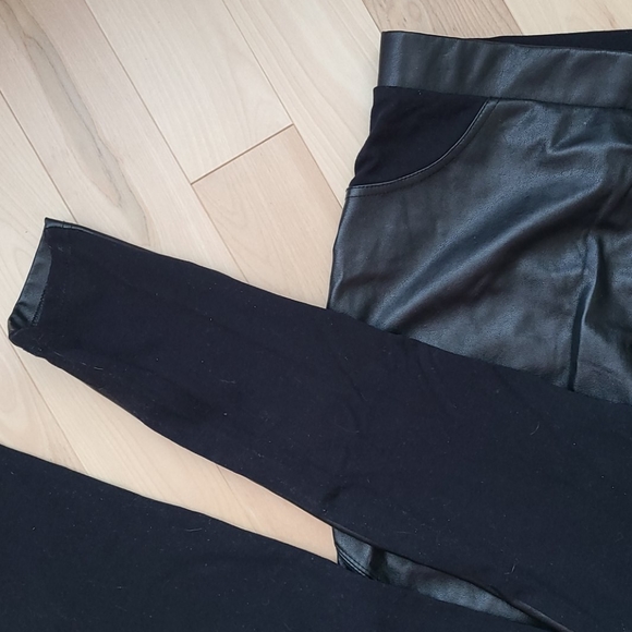 Faux leather front leggings size large - Picture 4 of 4